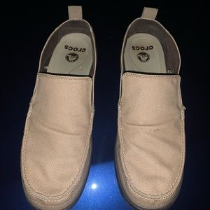 Croc Walu Slip-on Shoes 13